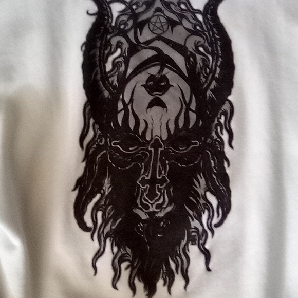 Some minor differences - Picture 4 of 5